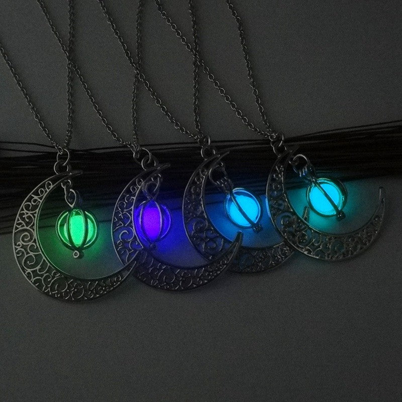 Fashion Moon Stone Healing Pendant Necklace