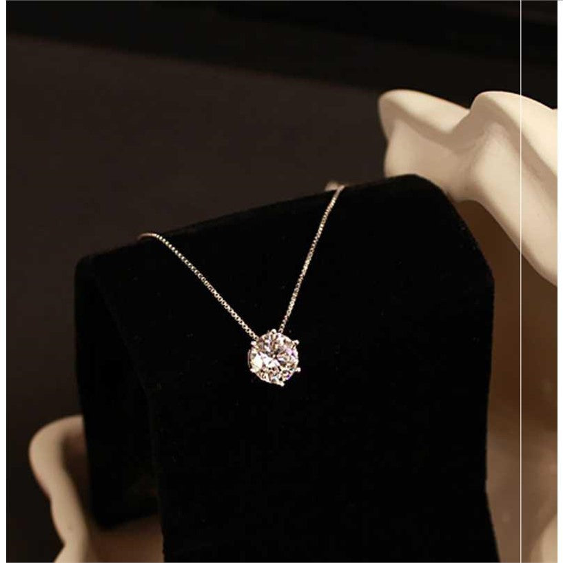 Buy Single Diamond Necklace for Women - Elegant Jewelry | Ravish Wears