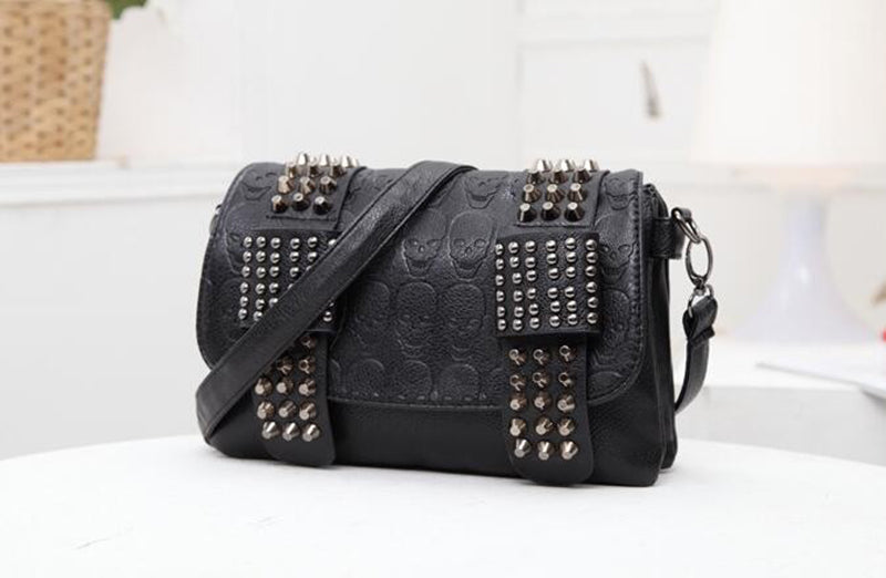 Buy Fashion Women's Black Leather Messenger Bags - Embrace Vintage Coolness 